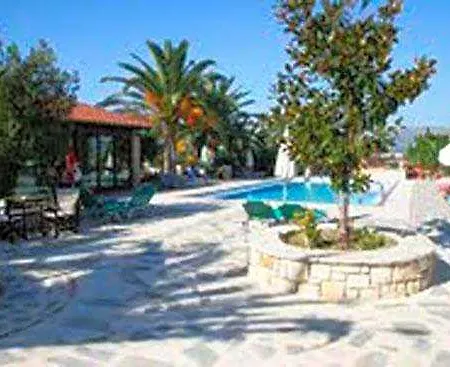 Daniel 2* Zakynthos